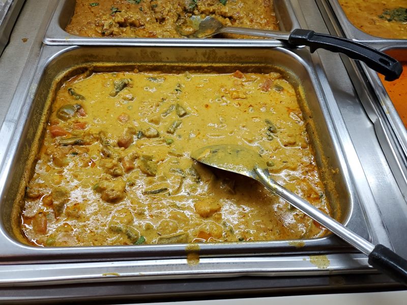 Bombay Palace Indian Restaurant food